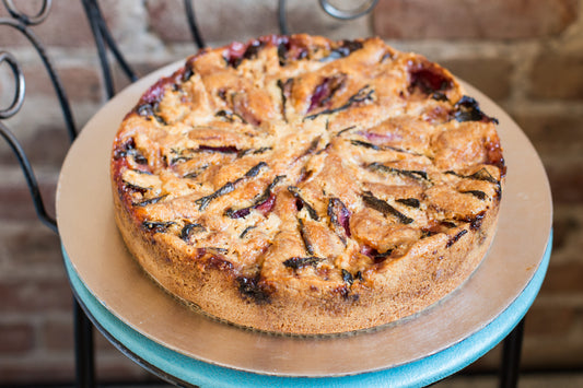 Old Fashioned Apple Cake