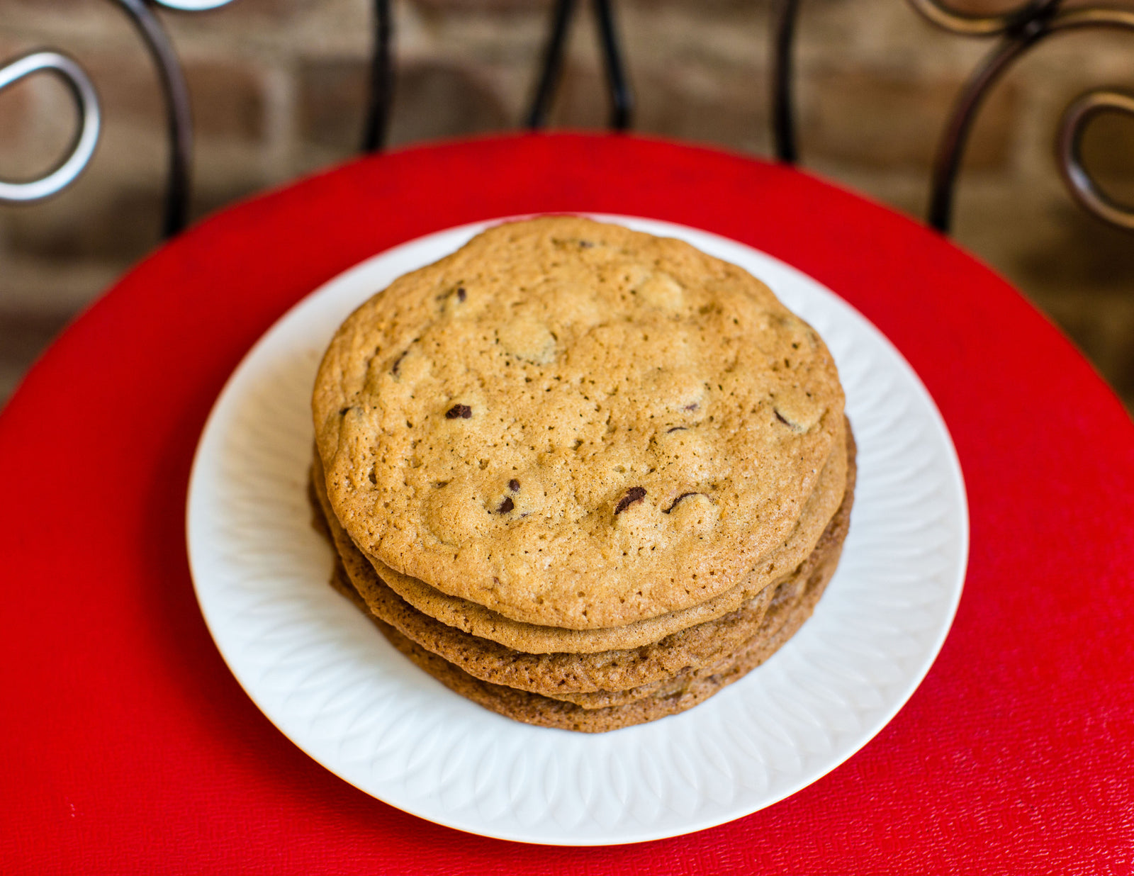 Large Chocolate Chip Cookies